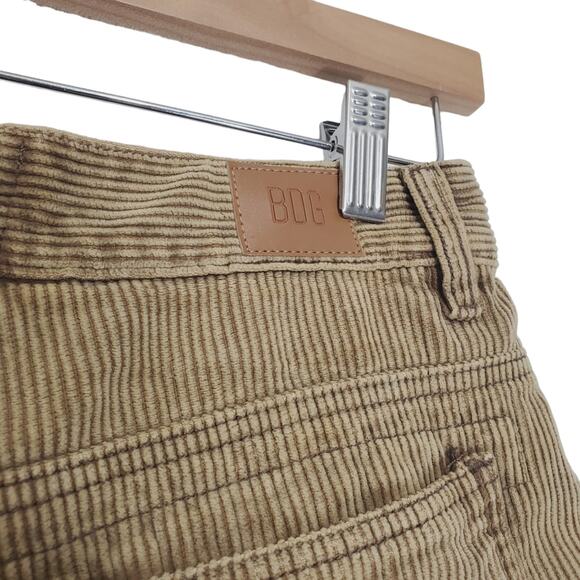 BDG | Carpenter Cut Off Raw Hem Corduroy Shorts - Picture 6 of 11